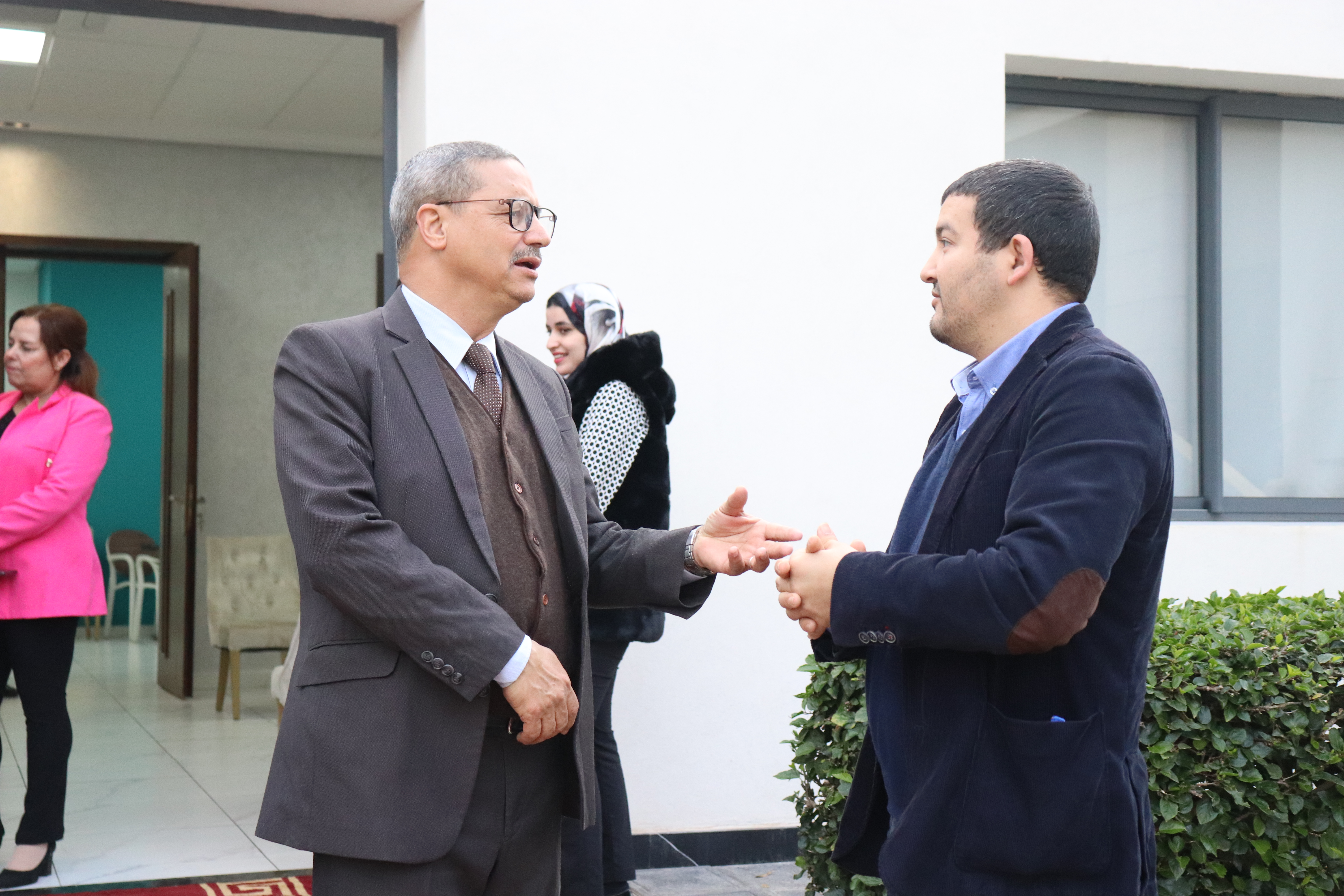 14 éme Colloque International du Rabat - Commerce et Investissement dans un contexte de crises